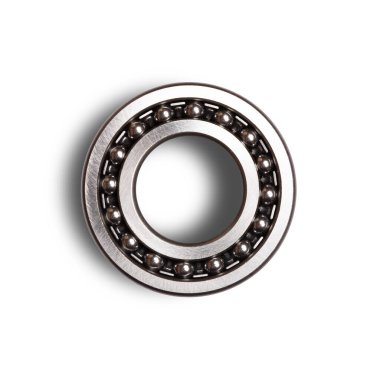 Beyaz izole arka planda sanayi için gümüş metal yatakları kapatın. Arabanın bir parçası.