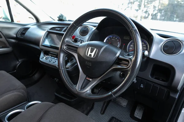 Novosibirsk Russia Marzo 2020 Honda Stream Black Car Interior Cruscotto — Foto Stock