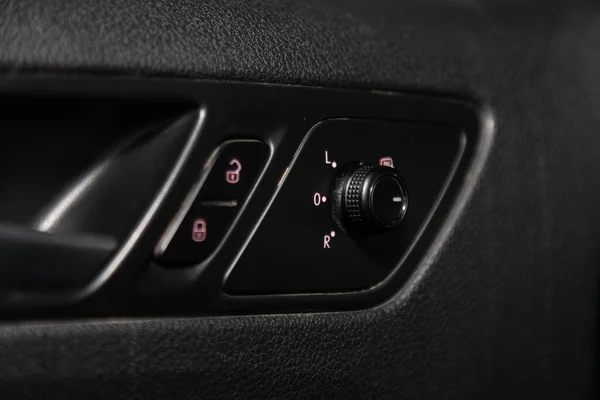 Інтер Сучасного Автомобіля Бічні Кнопки Дверей Вікно Кнопки Налаштування Дзеркала — стокове фото