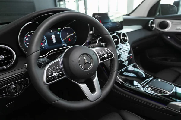 Nowosibirsk Russland März 2020 Mercedes Benz Glc Klasse Luxuswagen Interieur — Stockfoto