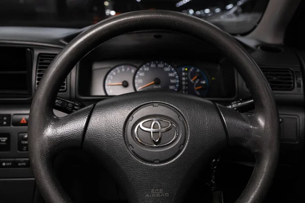 Novosibirsk Rusia Marzo 2020 Toyota Runx Interior Automático Volante Con —  Fotos de Stock