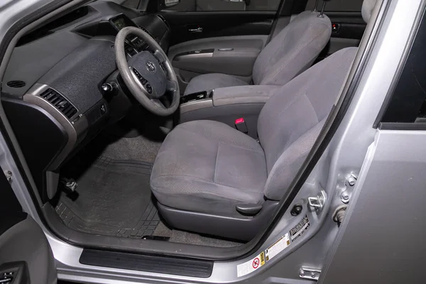 Novosibirsk Rússia Abril 2020 Toyota Prius Carro Interior Volante Alavanca — Fotografia de Stock