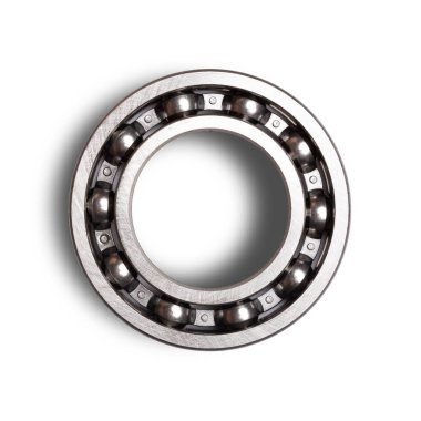 Beyaz izole arka planda sanayi için gümüş metal yatakları kapatın. Arabanın bir parçası.