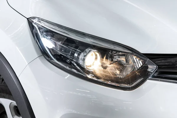 Novosibirsk Rusko Dubna 2020 Renault Kaptur Detail Zblízka Vozu Krása — Stock fotografie