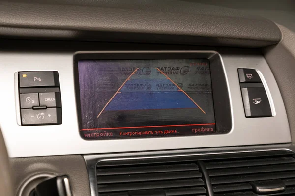 Nowosybirsk Rosja Kwietnia 2020 Audi Kamera Wsteczna Monitorem Przyciski Detale — Zdjęcie stockowe