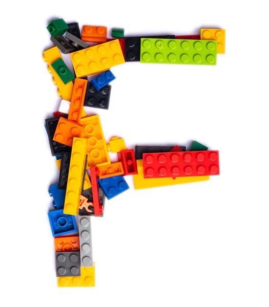 Letra Del Alfabeto Inglés Del Constructor Plástico Infantil Multicolor Sobre —  Fotos de Stock