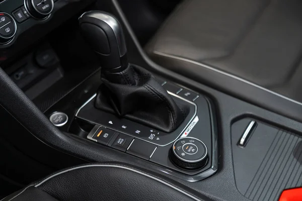 Novosibirsk Russia March 2020 Volkswagen Tiguan Close Manual Gearbox Transmission — 스톡 사진