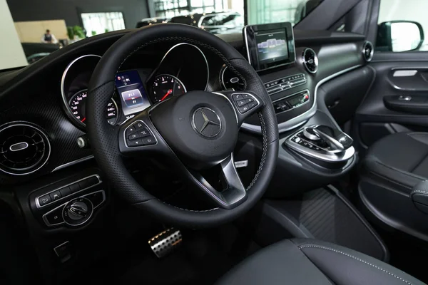 Новосибірськ Росія Квітня 2020 Mercedes Benz Class Close Dashboard Player — стокове фото