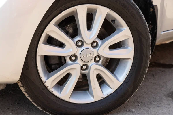 Novosibirsk Russia 2020 Kia Soul Car Wheel Gray Car Close — 스톡 사진