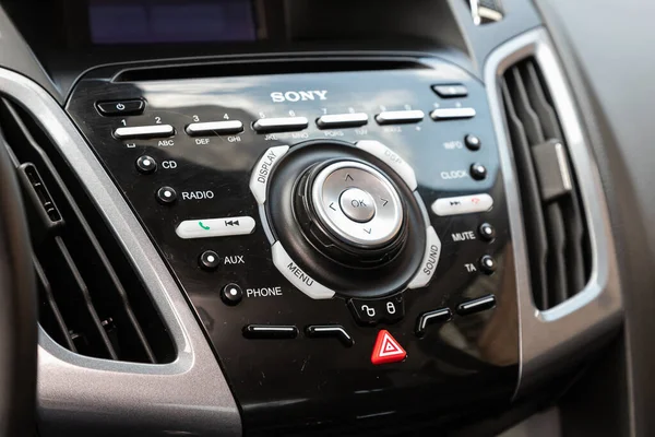 Novosibirsk Russia May 2020 Ford Focus Car Dashboard Audio Receiver — Stock Photo, Image