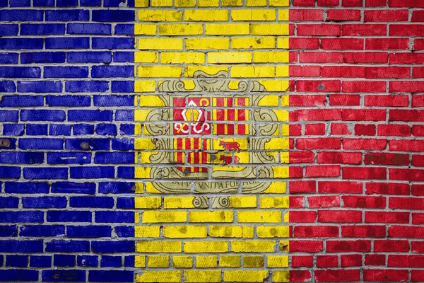 Государственный Флаг Андорры Изображающий Цвета Краски Старой Кирпичной Стене Флаг — стоковое фото