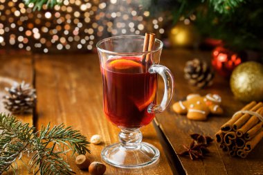 Mulled şarap kadehi