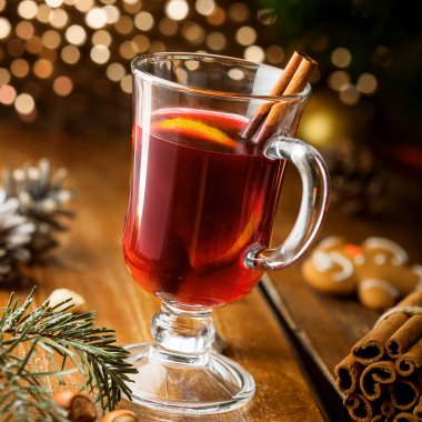 Mulled şarap kadehi