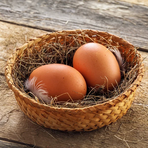 Un par de huevos de pollo — Foto de Stock