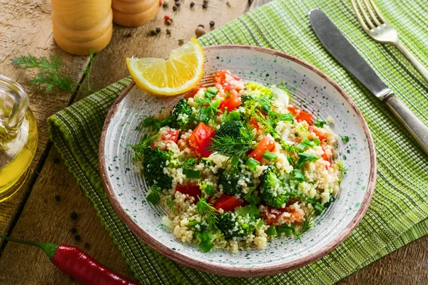 Couscous und Gemüse — Stockfoto