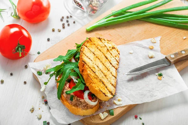 Fish Sandwich Made Grilled Toast Tuna Salad Vegetables White Wooden — Stock Photo, Image