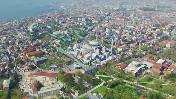 Beroemde bezienswaardigheid - Hagia Sophia in Istanbul — Stockvideo