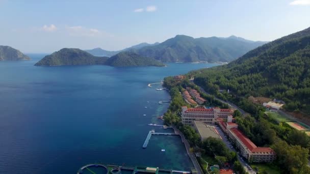 Letecký pohled na pobřeží letoviska Marmaris — Stock video