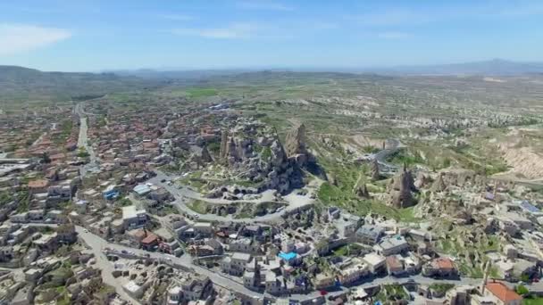 Vue aérienne panoramique du château d'Uchisar — Video