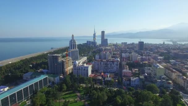 Flygfoto över Batumi - huvudstad i Adzjarien — Stockvideo