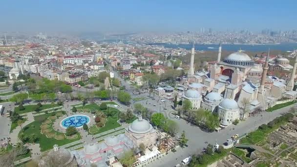 Mezquita Azul y Santa Sofía en Estambul — Vídeo de stock