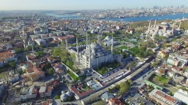 Beroemde bezienswaardigheid - Hagia Sophia in Istanbul — Stockvideo