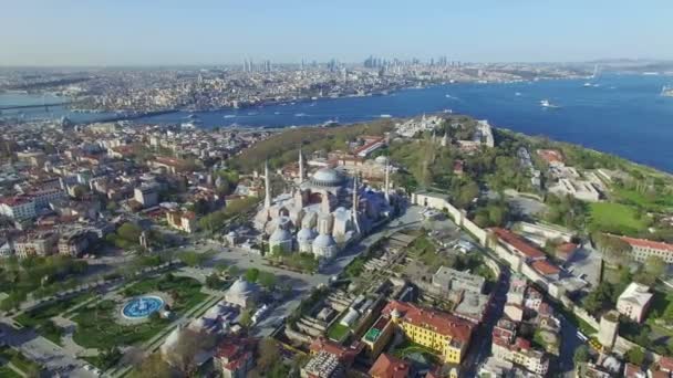 Beroemde bezienswaardigheid - Hagia Sophia in Istanbul — Stockvideo