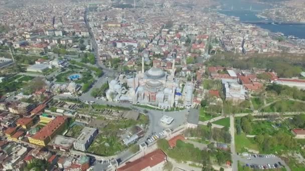 Beroemde bezienswaardigheid - Hagia Sophia in Istanbul — Stockvideo