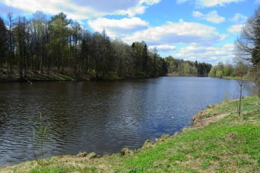 Moskova bölgesinde nehir Ucha