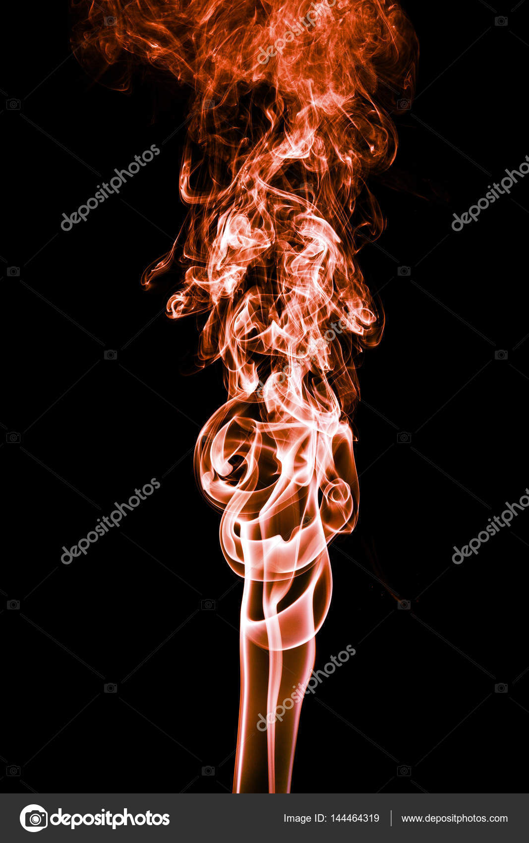 Colore astratto fumo su sfondo nero, sfondo arancione fumo, sfondo  arancione inchiostro, fumo arancione, fumo arancione Astratto Carta da  parati o sfondo, fuoco e fumo isolato su nero — Foto stock di ©, image size:1067x1700