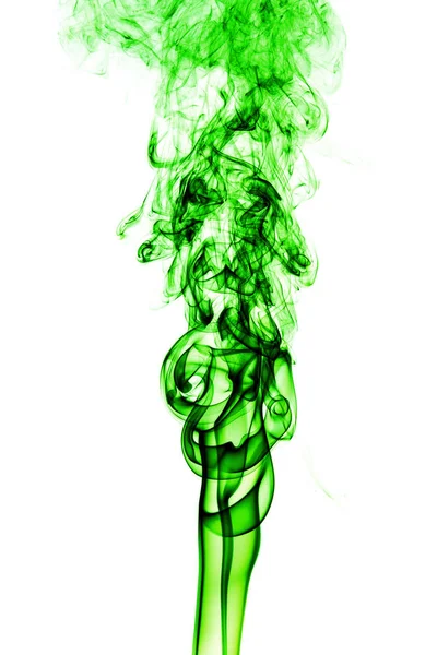 Humo verde abstracto sobre fondo blanco, fondo de humo, fondo de tinta verde, humo verde, hermoso color — Foto de Stock