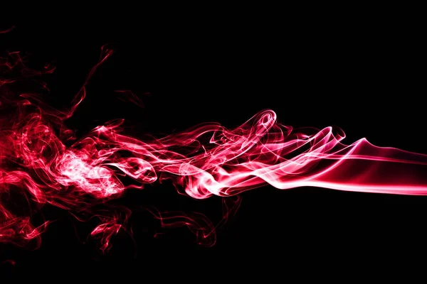 Fumaça vermelha isolada em preto — Fotografia de Stock