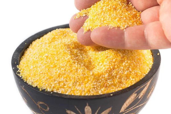 ahşap kase Bulgur buğday kabuğu çıkarılmış tane. el Holding bulgur