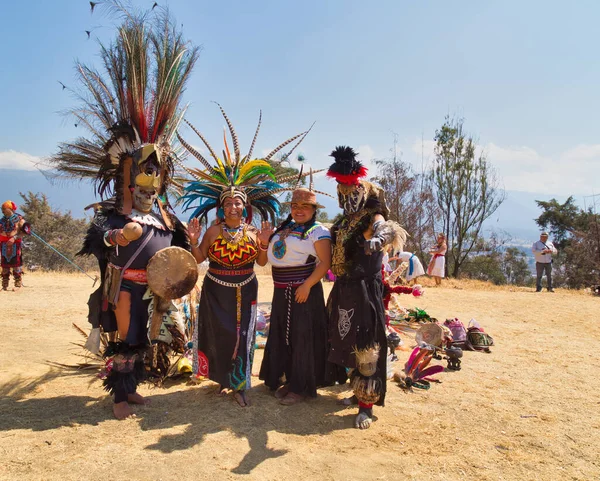 Sacromonte Amecameca February 2020 Dancer Characterized Prehispanic Costumes Parque Nacional — Stockfoto