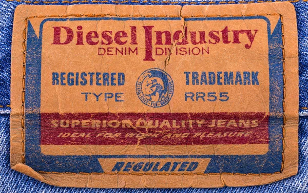 Fechar a etiqueta de jeans de couro da Diesel — Fotografia de Stock