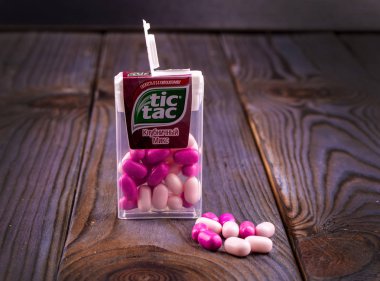Tic Tac nane ahşap tablo