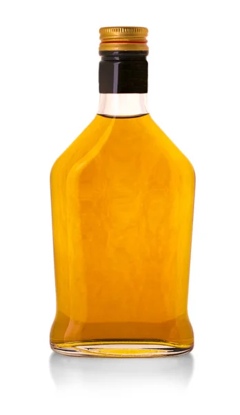 Botella de whisky aislado sobre un fondo de ballena —  Fotos de Stock