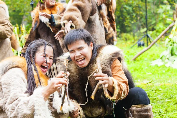 Aborigine Kamcsatka tánc a "Alhalalay ünnep". — Stock Fotó