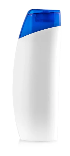 Botella de plástico blanco con champú y tapa azul aislado en blanco —  Fotos de Stock