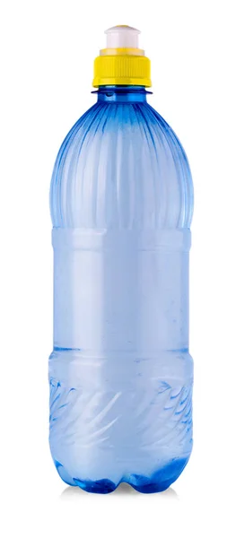 Plastic blauwe fles geïsoleerd op witte achtergrond. — Stockfoto