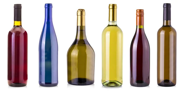 Flaskor vin isolerad på vit bakgrund. — Stockfoto