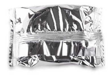 Beyaz arka planda izole edilmiş boş folyo poşet kahve poşeti. Paketleme şablonu modelleme koleksiyonu. Kırpma Yolu dahil. Alüminyum kahve paketi.