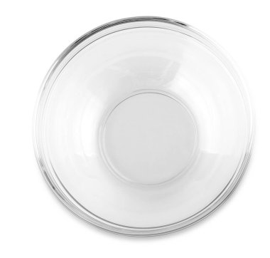 Üstteki boş cam tabak beyaz arkaplanda izole edilmiş.