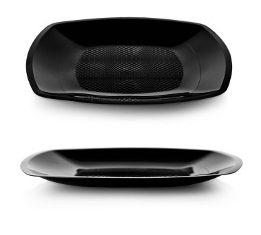 Boş seramik yuvarlak siyah tabak beyaz üzerine izole edilmiş kırpma yolu ve gölgesi ile