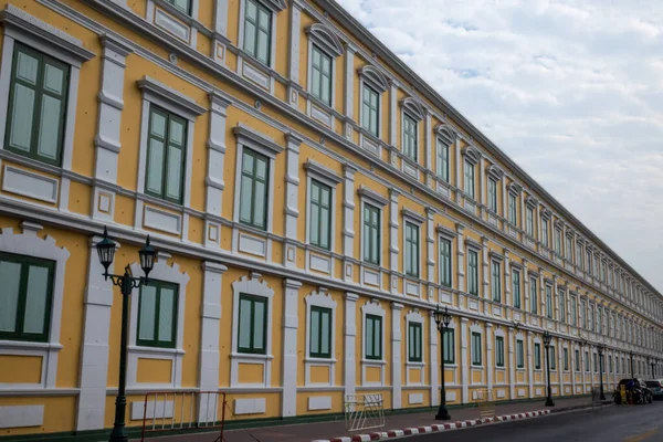 Antigua Arquitectura Del Edificio Fachada Exterior Del Ministerio Defensa Tailandia —  Fotos de Stock