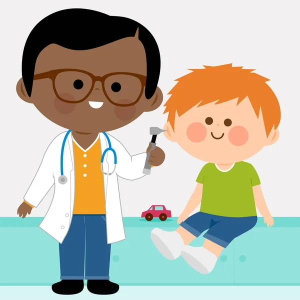 Pediatra masculino examinando um menino — Vetor de Stock