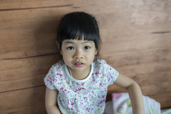 Tay dili-Çince küçük kız — Stok fotoğraf