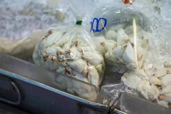 Carne de caranguejo em saco plástico — Fotografia de Stock