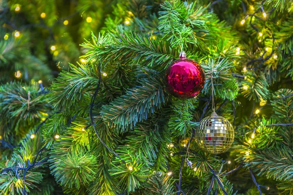 Nahaufnahme Weihnachtsbaumschmuck — Stockfoto