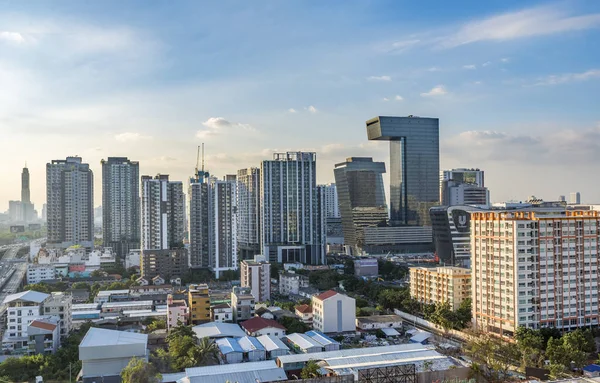 G tower of Bangkok, Thailand. The modern building. — Stock Photo, Image